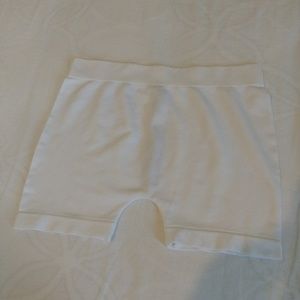 New Mix white nylon/spandex shorts